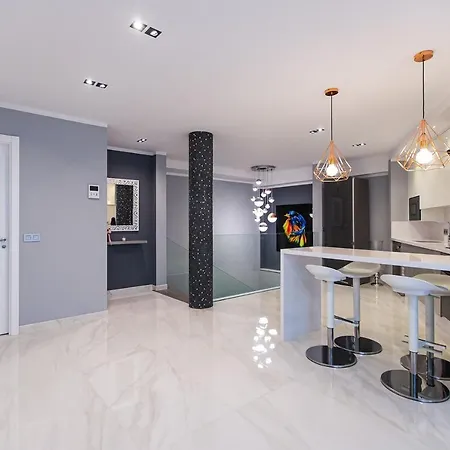 Luxury 2 Bedroom In Cristianos Lägenhet Los Cristianos (Tenerife)